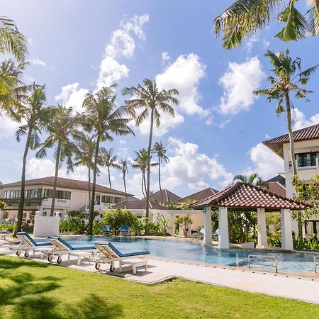 Legong Keraton Beach Hotel Canggu Exteriör bild
